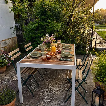 Country House * Σωζόπολη